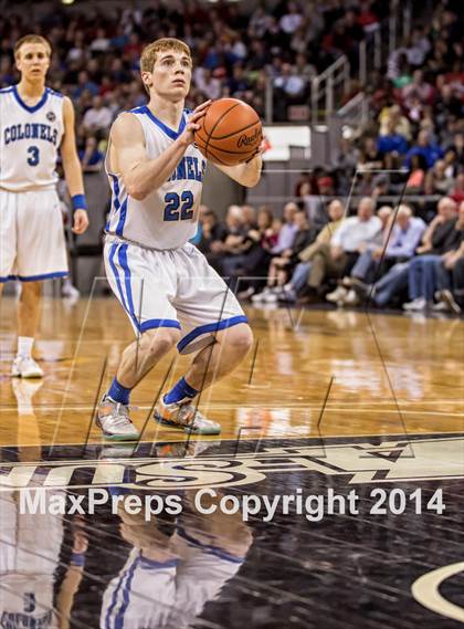 Thumbnail 1 in Holmes vs Covington Catholic (KHSAA Ninth Region Final) photogallery.