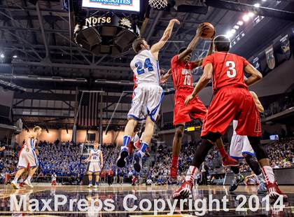 Thumbnail 2 in Holmes vs Covington Catholic (KHSAA Ninth Region Final) photogallery.