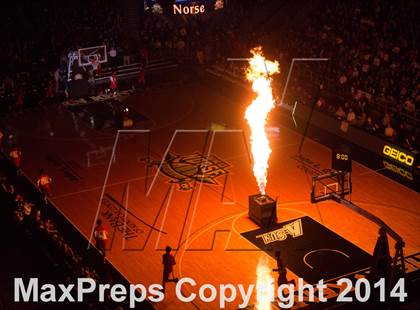 Thumbnail 1 in Holmes vs Covington Catholic (KHSAA Ninth Region Final) photogallery.
