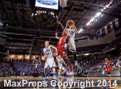 Thumbnail 3 in Holmes vs Covington Catholic (KHSAA Ninth Region Final) photogallery.