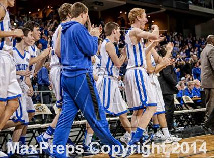 Thumbnail 2 in Holmes vs Covington Catholic (KHSAA Ninth Region Final) photogallery.