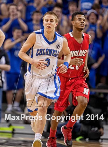 Thumbnail 3 in Holmes vs Covington Catholic (KHSAA Ninth Region Final) photogallery.
