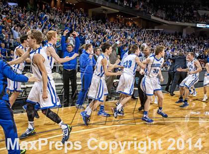 Thumbnail 2 in Holmes vs Covington Catholic (KHSAA Ninth Region Final) photogallery.