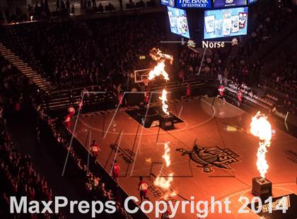 Thumbnail 2 in Holmes vs Covington Catholic (KHSAA Ninth Region Final) photogallery.