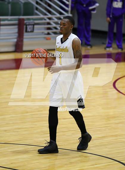 Thumbnail 1 in Scotlandville vs Edna Karr (Allstate Sugar Bowl Classic) photogallery.