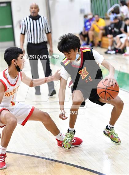Thumbnail 3 in Knight vs. Paraclete photogallery.