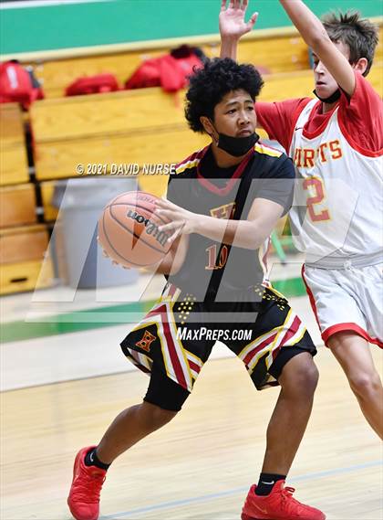 Thumbnail 2 in Knight vs. Paraclete photogallery.