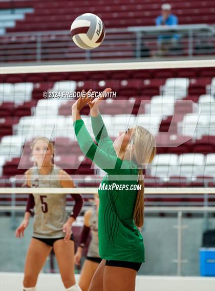 Thumbnail 2 in Tioga vs. Sherman (Hwy 75 Volleyfest) photogallery.