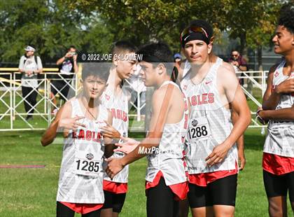 Thumbnail 2 in UIL Cross Country 1A Finals (5K) photogallery.