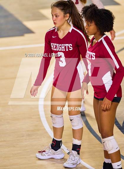 Thumbnail 1 in Memorial vs. Heights (UIL Volleyball 6A D2 Region 3 Bi-District) photogallery.