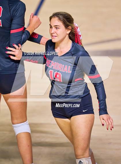 Thumbnail 3 in Memorial vs. Heights (UIL Volleyball 6A D2 Region 3 Bi-District) photogallery.
