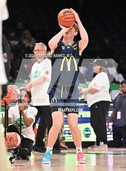 Thumbnail 3 in McDonald's All American Games (3 Point Shootout)  photogallery.