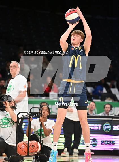 Thumbnail 3 in McDonald's All American Games (3 Point Shootout)  photogallery.