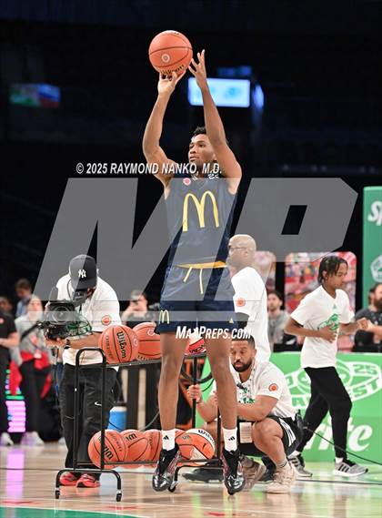 Thumbnail 3 in McDonald's All American Games (3 Point Shootout)  photogallery.