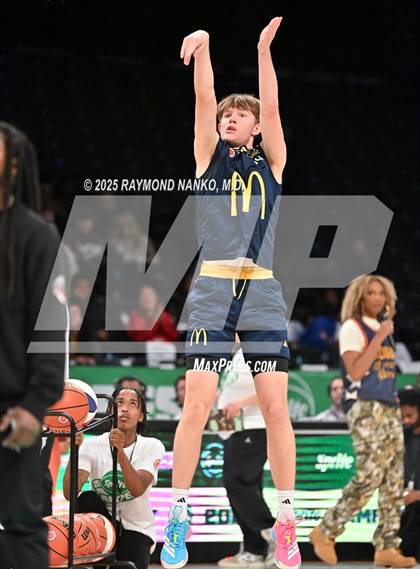 Thumbnail 2 in McDonald's All American Games (3 Point Shootout)  photogallery.