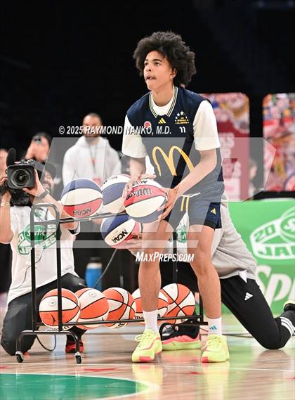 Thumbnail 2 in McDonald's All American Games (3 Point Shootout)  photogallery.