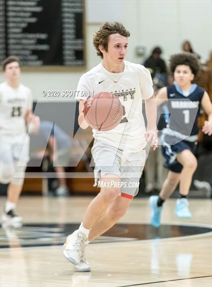 Thumbnail 3 in  Valley Christian @ Archbishop Mitty photogallery.