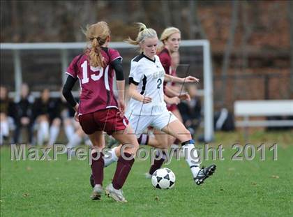 Thumbnail 2 in Bethel vs Barlow (CIAC Class L Quarterfinal) photogallery.