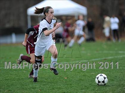 Thumbnail 1 in Bethel vs Barlow (CIAC Class L Quarterfinal) photogallery.