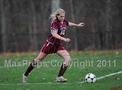 Thumbnail 2 in Bethel vs Barlow (CIAC Class L Quarterfinal) photogallery.