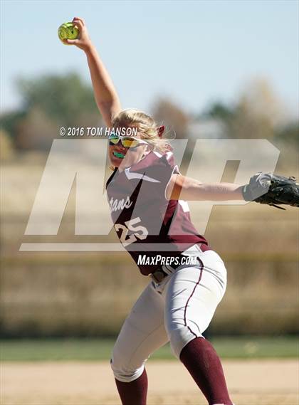 Thumbnail 3 in Mullen vs Berthoud (CHSAA 4A First Round Playoff) photogallery.