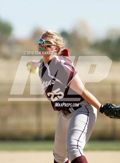 Thumbnail 1 in Mullen vs Berthoud (CHSAA 4A First Round Playoff) photogallery.
