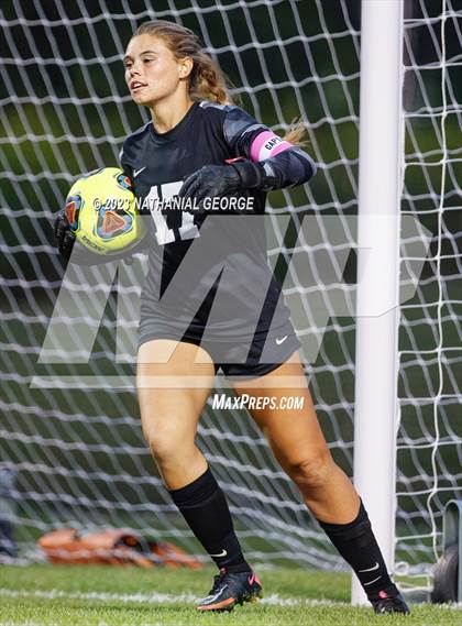 Thumbnail 2 in Penn @ Mishawaka Marian photogallery.