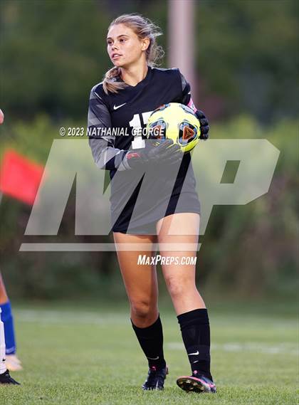 Thumbnail 2 in Penn @ Mishawaka Marian photogallery.