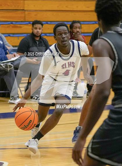 Thumbnail 2 in Sierra Linda vs Metro Tech (PXU Coyote Classic) photogallery.