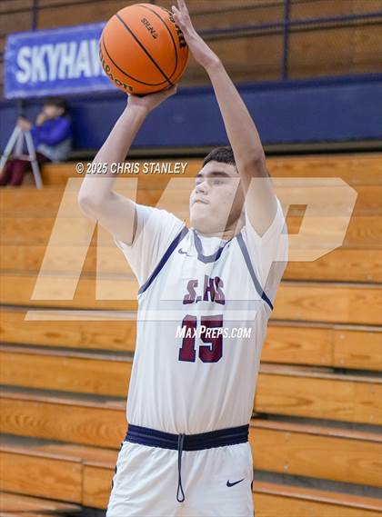 Thumbnail 2 in Sierra Linda vs Metro Tech (PXU Coyote Classic) photogallery.