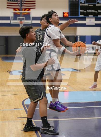 Thumbnail 2 in Sierra Linda vs Metro Tech (PXU Coyote Classic) photogallery.