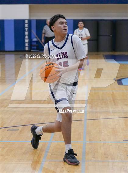 Thumbnail 1 in Sierra Linda vs Metro Tech (PXU Coyote Classic) photogallery.