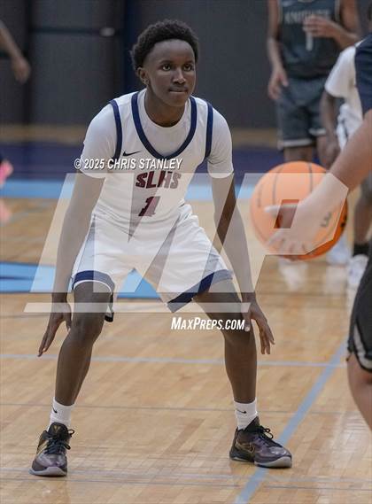 Thumbnail 2 in Sierra Linda vs Metro Tech (PXU Coyote Classic) photogallery.