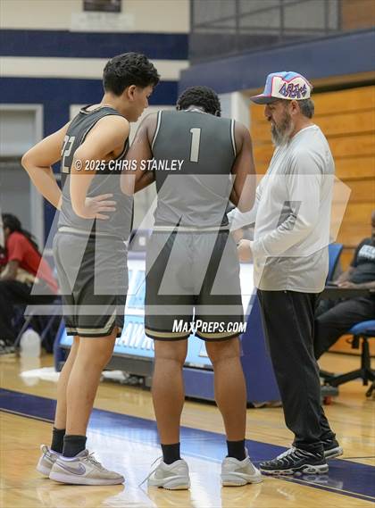 Thumbnail 1 in Sierra Linda vs Metro Tech (PXU Coyote Classic) photogallery.