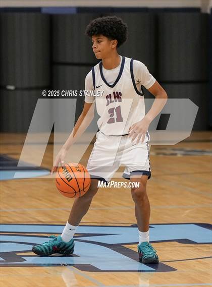 Thumbnail 2 in Sierra Linda vs Metro Tech (PXU Coyote Classic) photogallery.