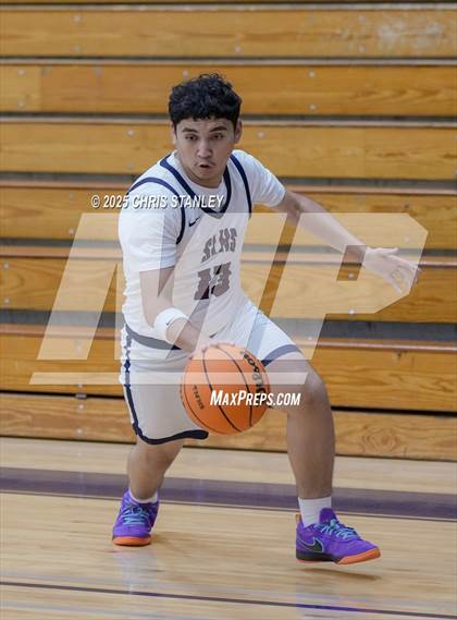 Thumbnail 3 in Sierra Linda vs Metro Tech (PXU Coyote Classic) photogallery.