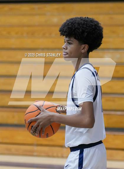 Thumbnail 1 in Sierra Linda vs Metro Tech (PXU Coyote Classic) photogallery.