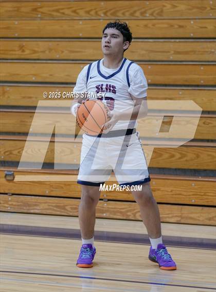 Thumbnail 2 in Sierra Linda vs Metro Tech (PXU Coyote Classic) photogallery.