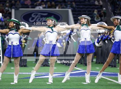 Thumbnail 3 in Reedy vs. Highland Park (UIL 5A D1 Area) photogallery.