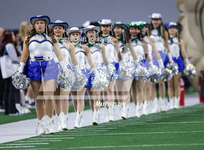 Thumbnail 3 in Reedy vs. Highland Park (UIL 5A D1 Area) photogallery.
