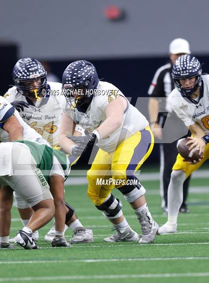 Thumbnail 1 in Reedy vs. Highland Park (UIL 5A D1 Area) photogallery.