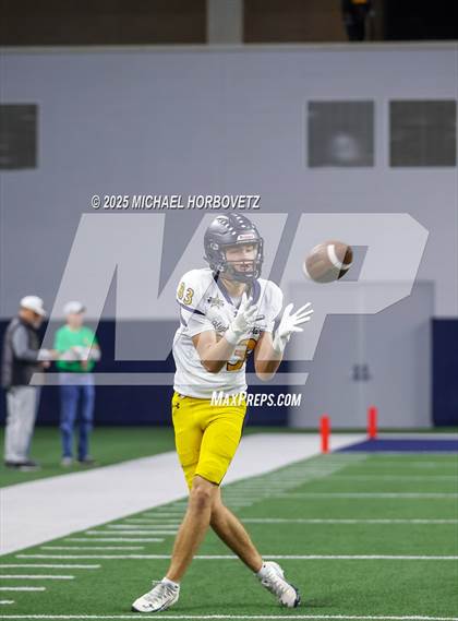 Thumbnail 3 in Reedy vs. Highland Park (UIL 5A D1 Area) photogallery.