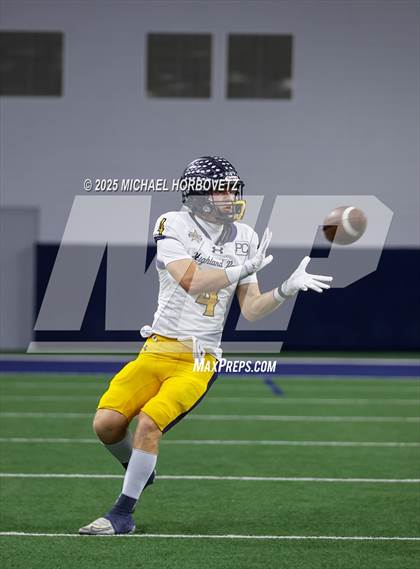 Thumbnail 3 in Reedy vs. Highland Park (UIL 5A D1 Area) photogallery.