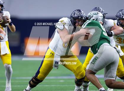 Thumbnail 2 in Reedy vs. Highland Park (UIL 5A D1 Area) photogallery.