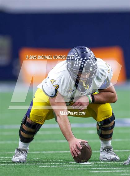 Thumbnail 3 in Reedy vs. Highland Park (UIL 5A D1 Area) photogallery.