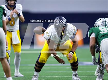 Thumbnail 1 in Reedy vs. Highland Park (UIL 5A D1 Area) photogallery.