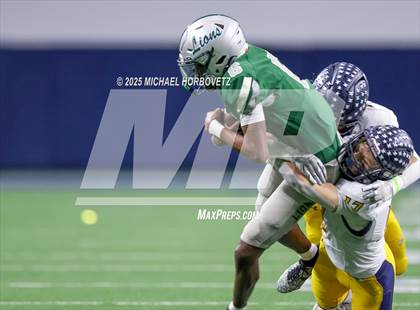 Thumbnail 2 in Reedy vs. Highland Park (UIL 5A D1 Area) photogallery.