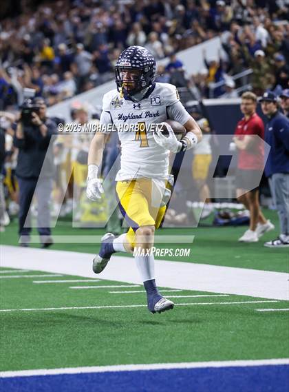 Thumbnail 1 in Reedy vs. Highland Park (UIL 5A D1 Area) photogallery.