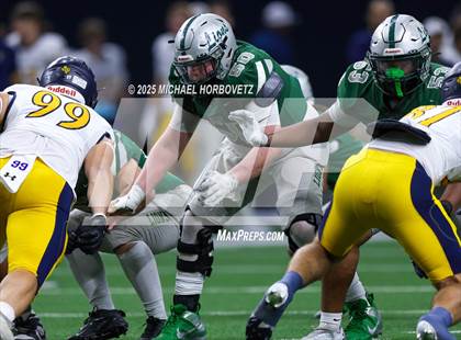 Thumbnail 2 in Reedy vs. Highland Park (UIL 5A D1 Area) photogallery.