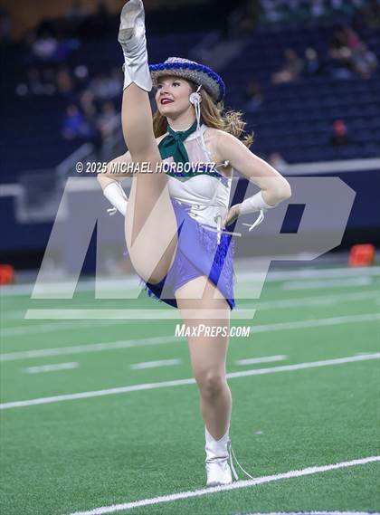 Thumbnail 2 in Reedy vs. Highland Park (UIL 5A D1 Area) photogallery.